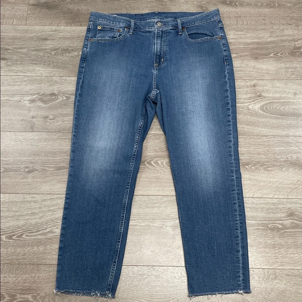 NWOT Gap Vintage Slim Mid Rise Raw Hem Medium Indigo Denim Jeans 34 / 18R